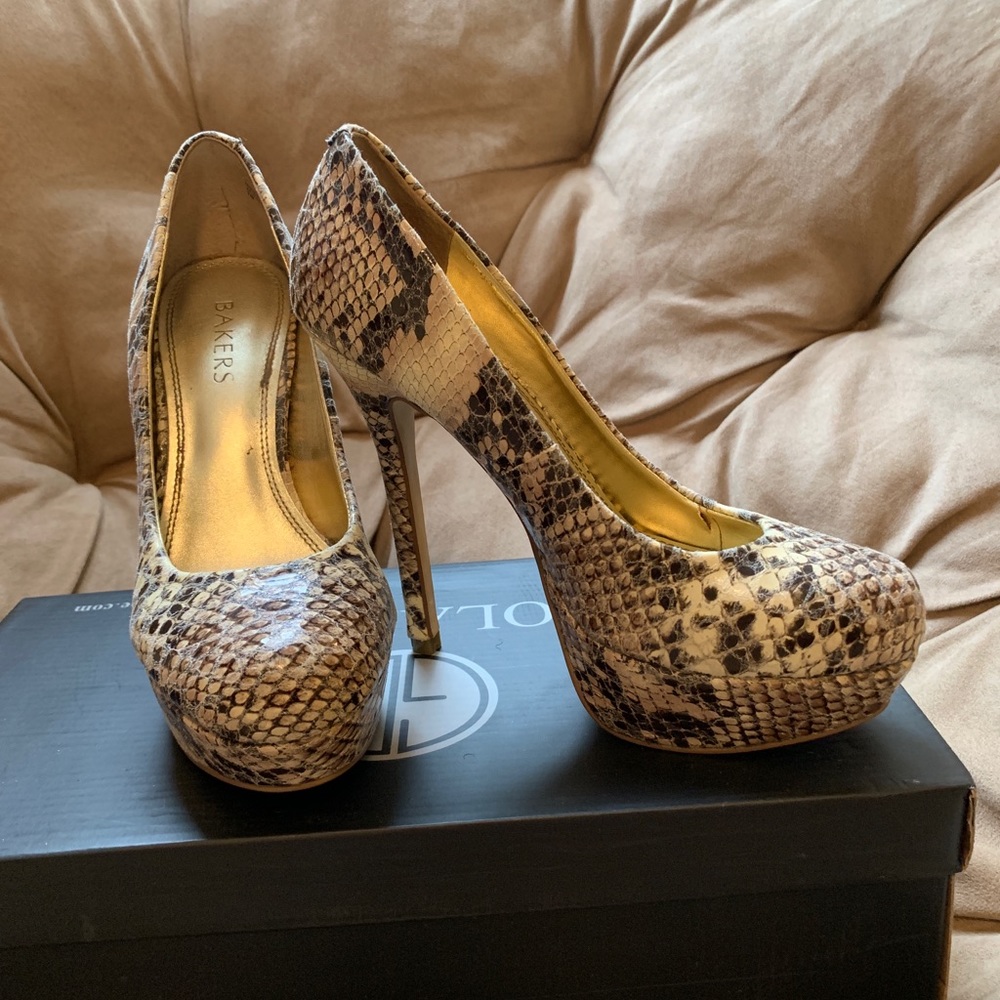 Python Platform Heels Size 7 Worn 2x - image 1